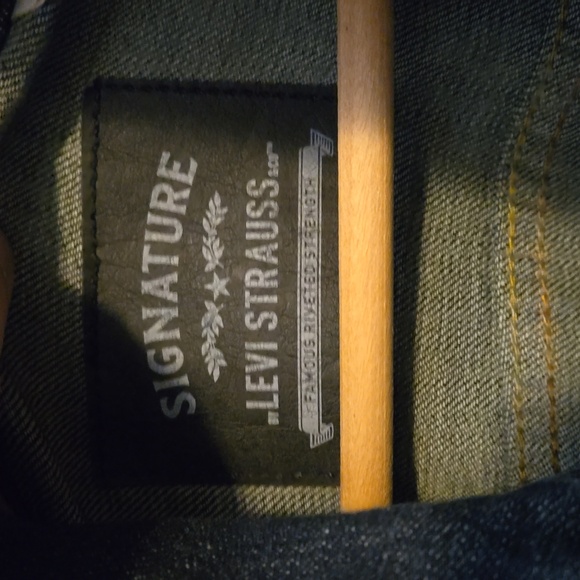 Levi Strauss Jean Jacket - Picture 5 of 7